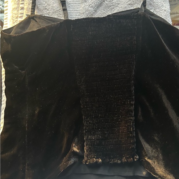 Reformation Desiree Black Velvet Top - Picture 7 of 7